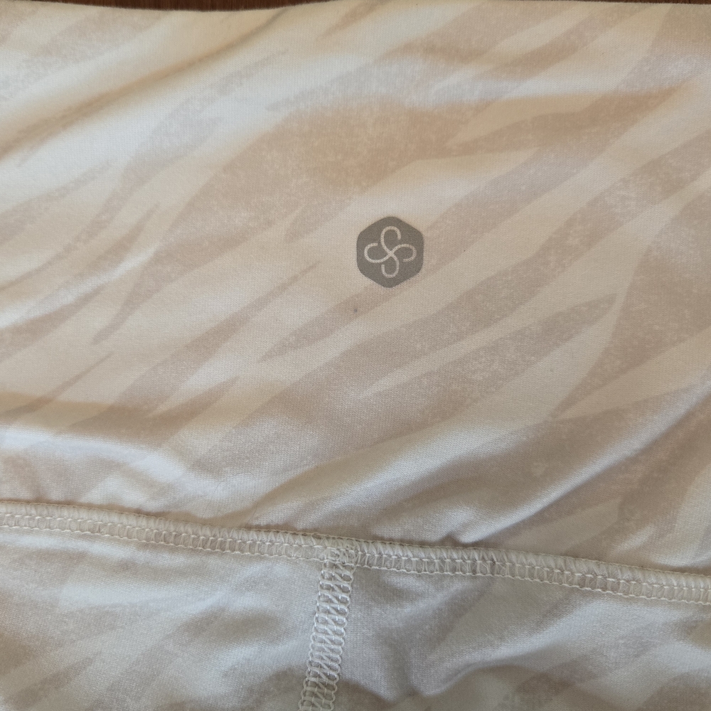 Scorpio Sol White Patterned Leggings - Picture 8 of 8